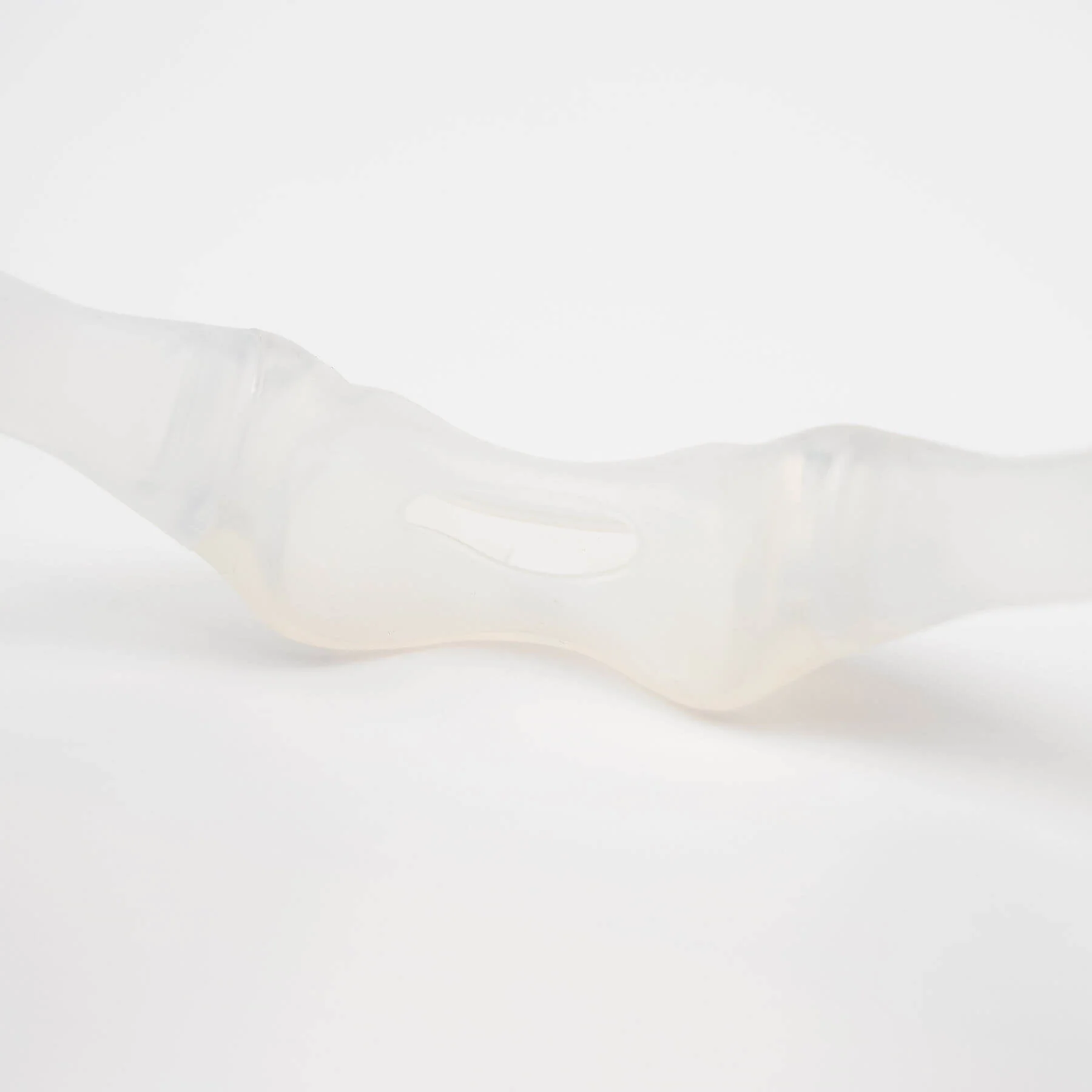 DreamWear Under-the-Nose Nasal Mask Frame System - Image 2