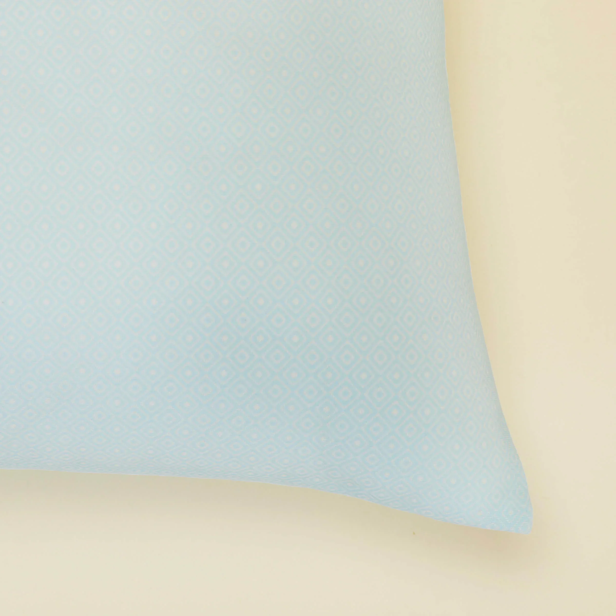 UltraCool Pillow - Image 8